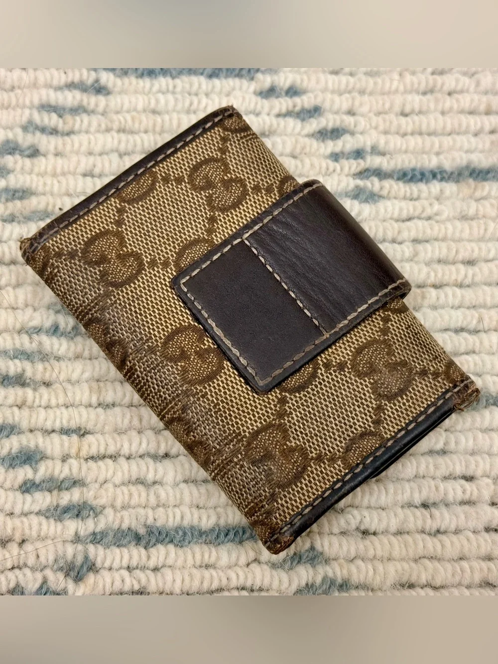 GUCCI Vintage Y2K Iconic Brown GG Monogram Canvas Leather Heart Key Case - Picture 8 of 16